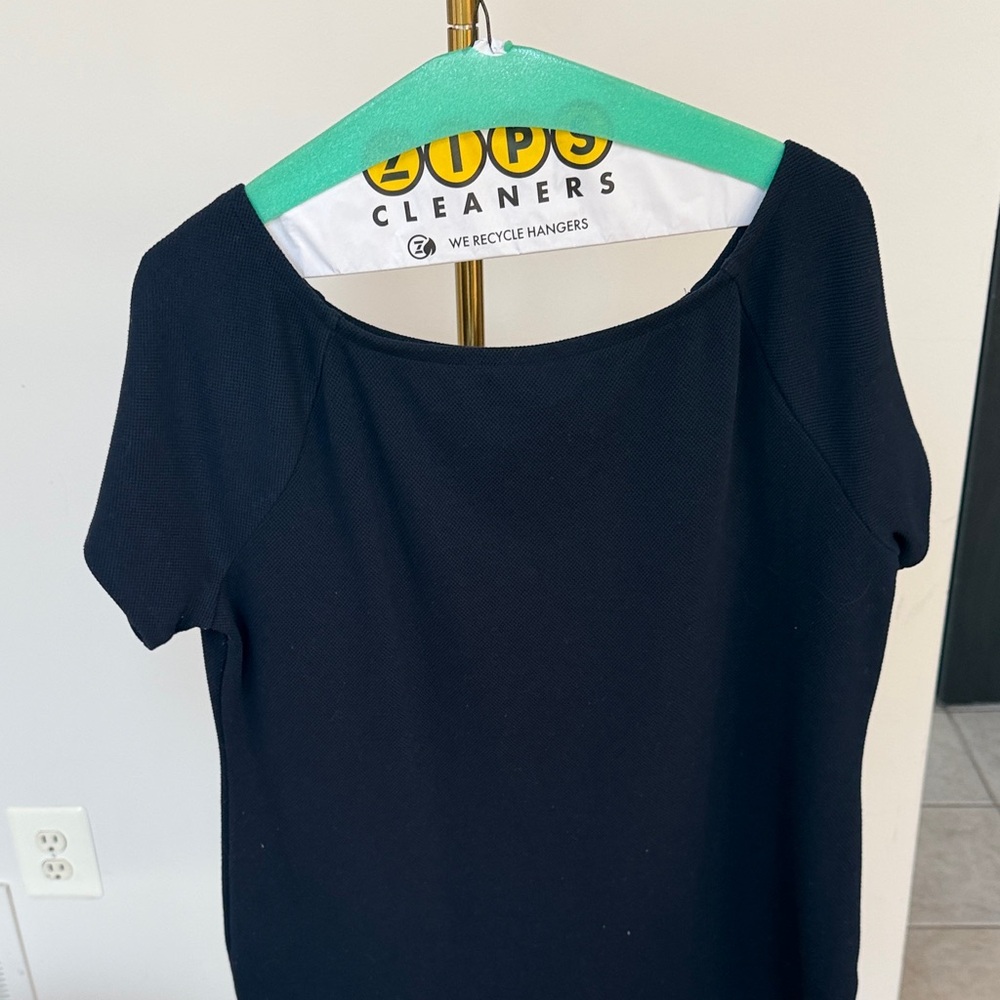 Ann Taylor Navy Textured Short Sleeve Top